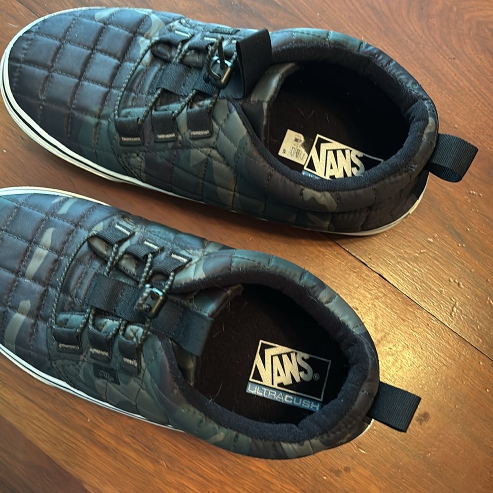 Vans Ultra Cush Slippers